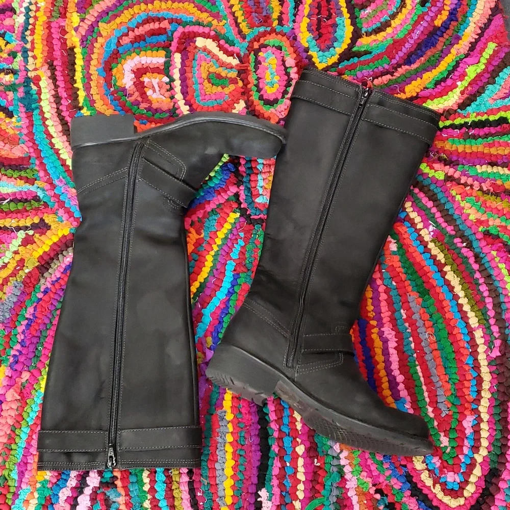 Clarks Leather Riding Style Boots size 9 - Picture 2 of 8